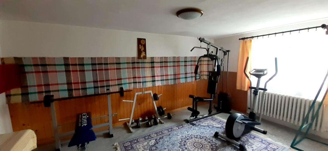 Apartman Astra V Zdiari Luaran gambar